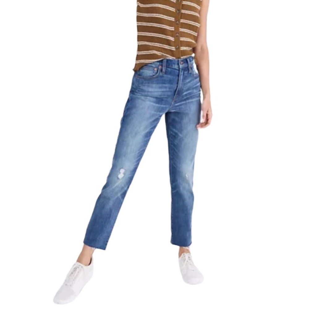 Madewell The High Rise Slim Boyjean Dover Wash Size 24 Distressed Raw Hem K7538
